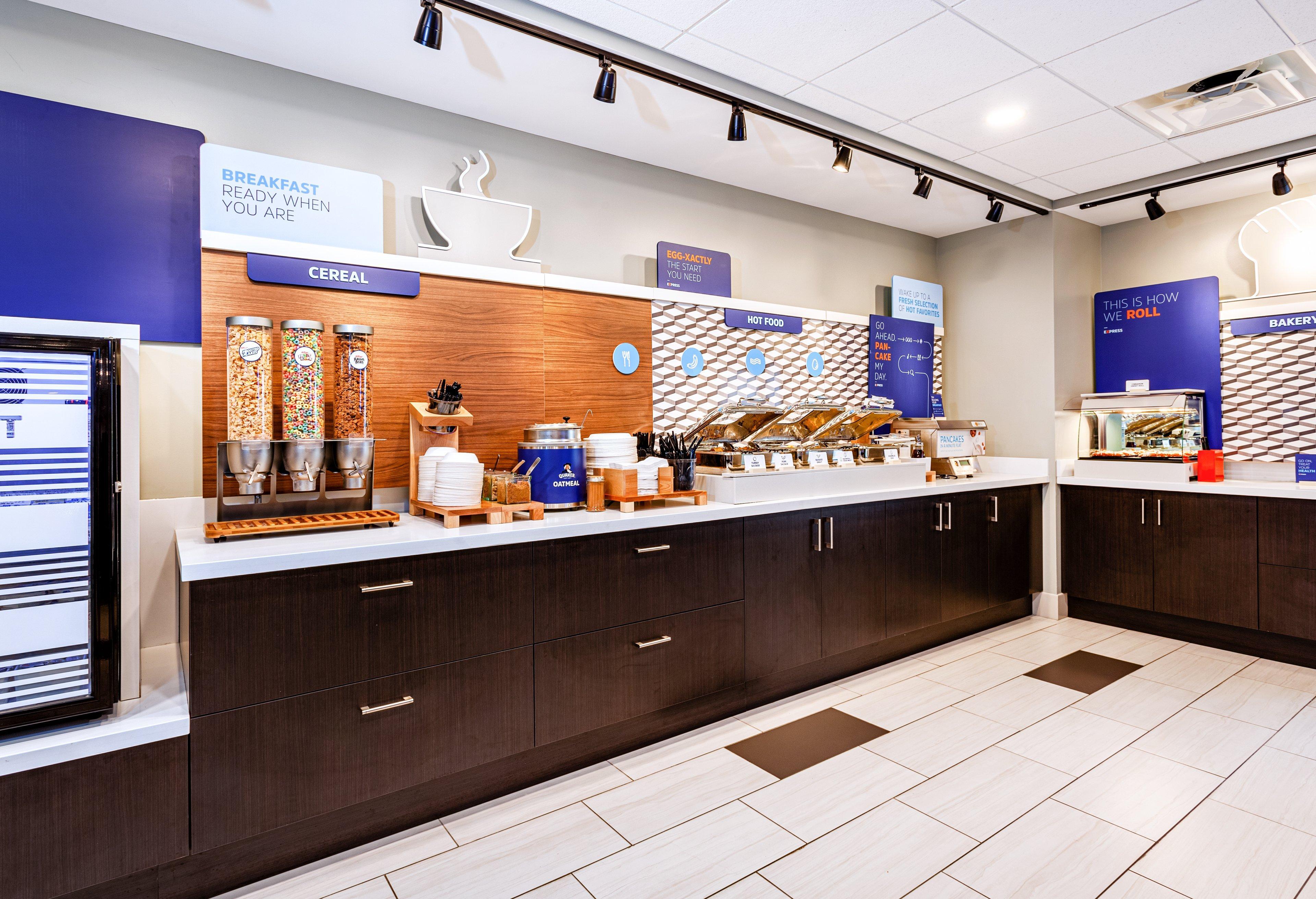 Holiday Inn Express Tampa-Brandon By Ihg מראה חיצוני תמונה