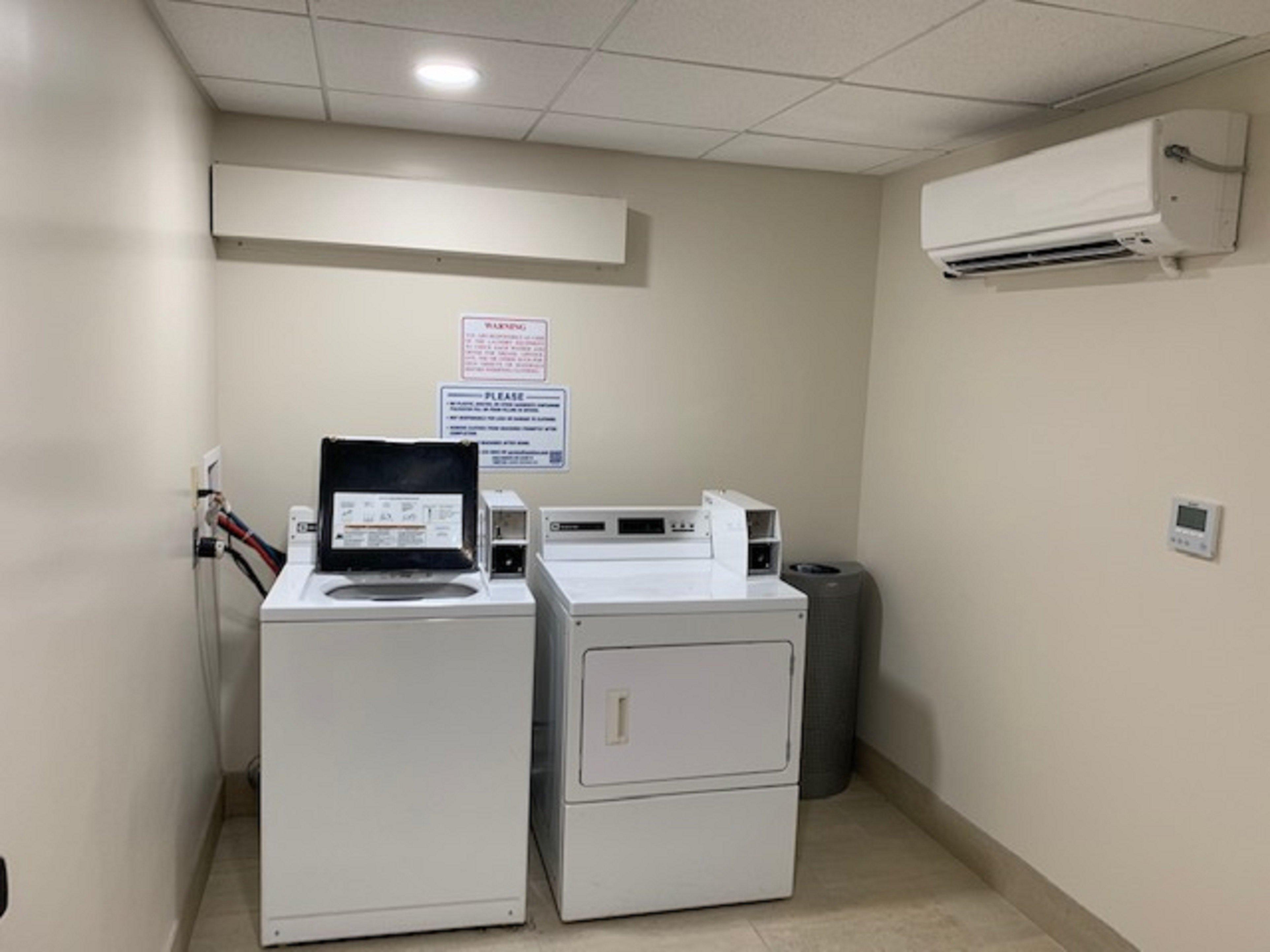 Holiday Inn Express Tampa-Brandon By Ihg מראה חיצוני תמונה